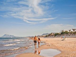 White water beach shore in Oliva